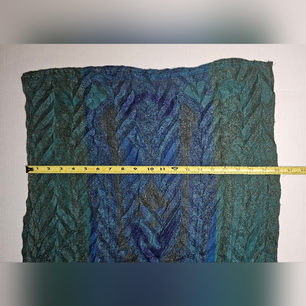 [Target] Women's Infinity Scarf 🦚 Peacock Coloring 🦚 - Picture 10 of 15